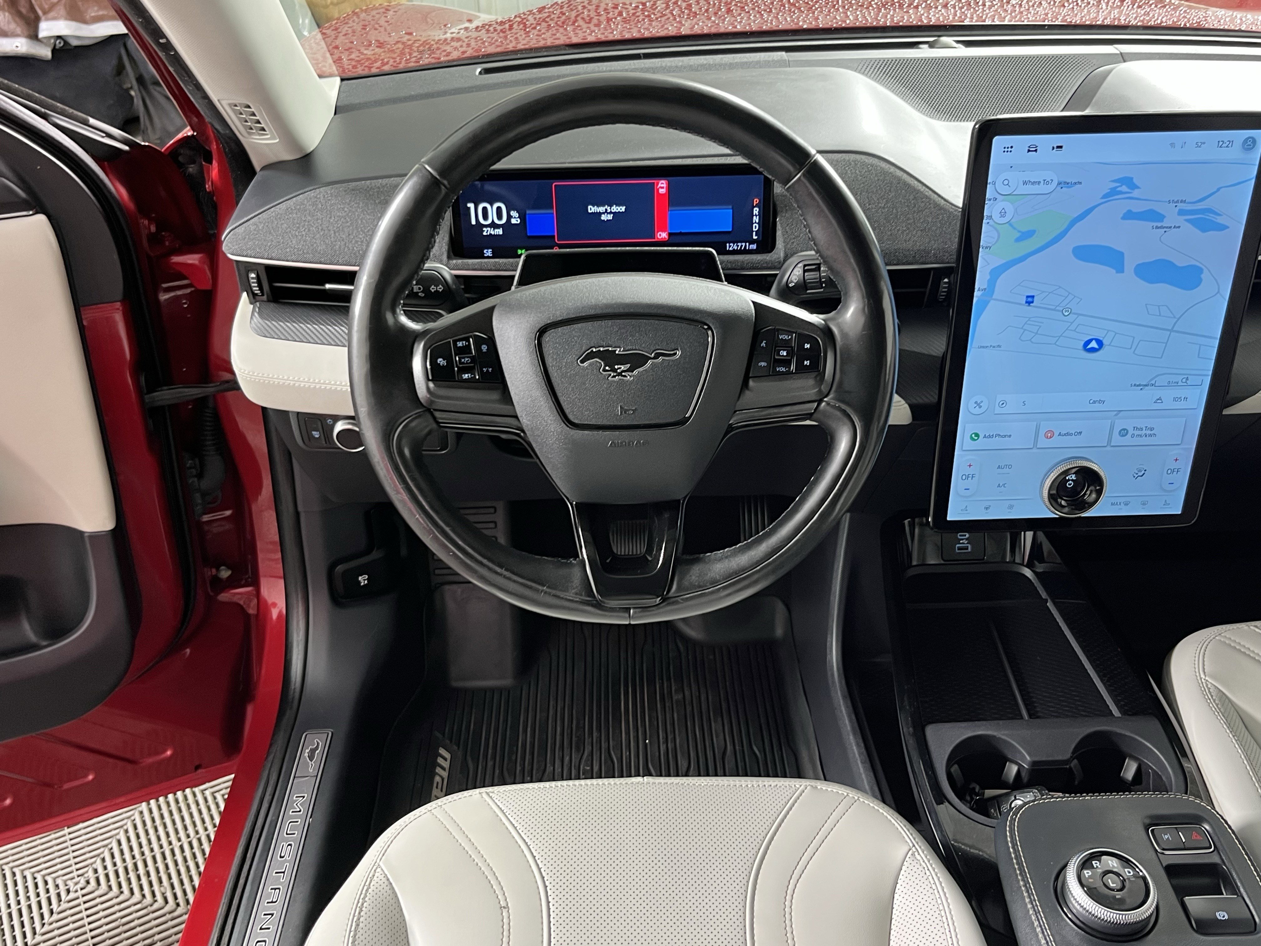 Used 2021 Ford Mustang Mach-E Premium image 12