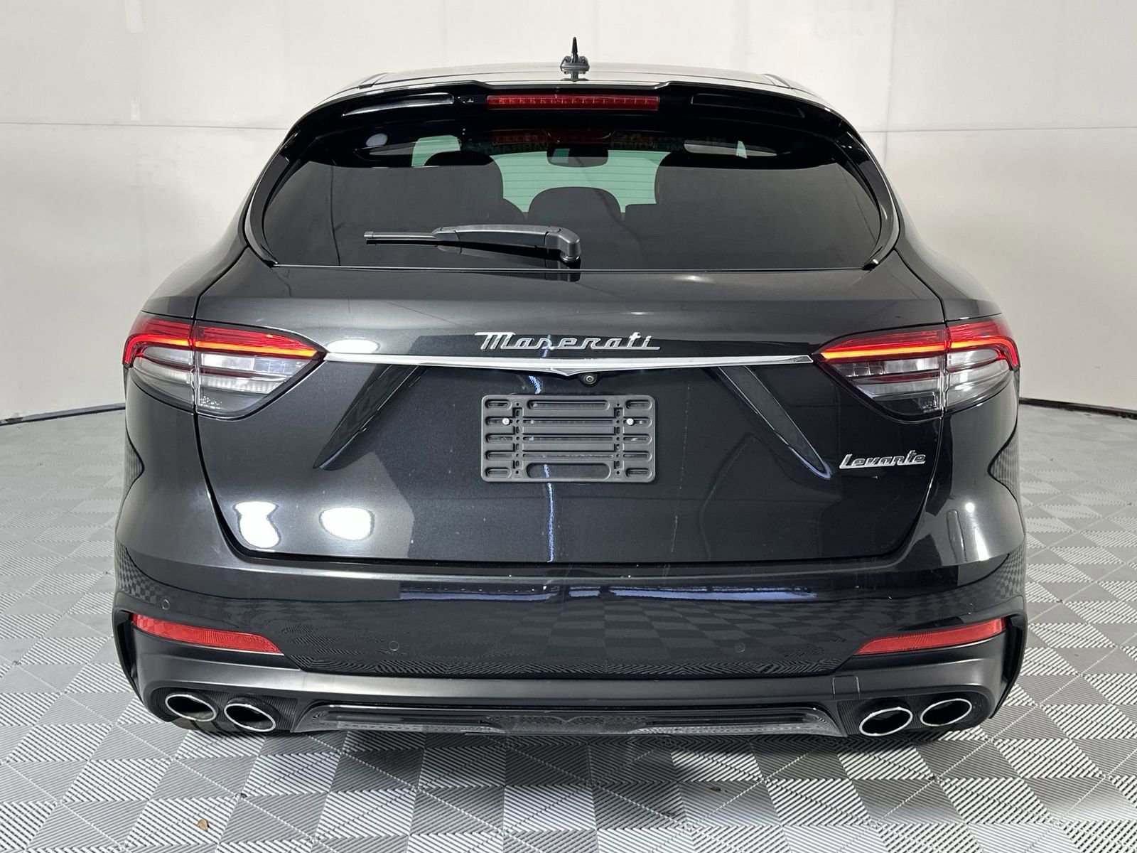 Used 2023 Maserati Levante Modena AWD/4WD image 7