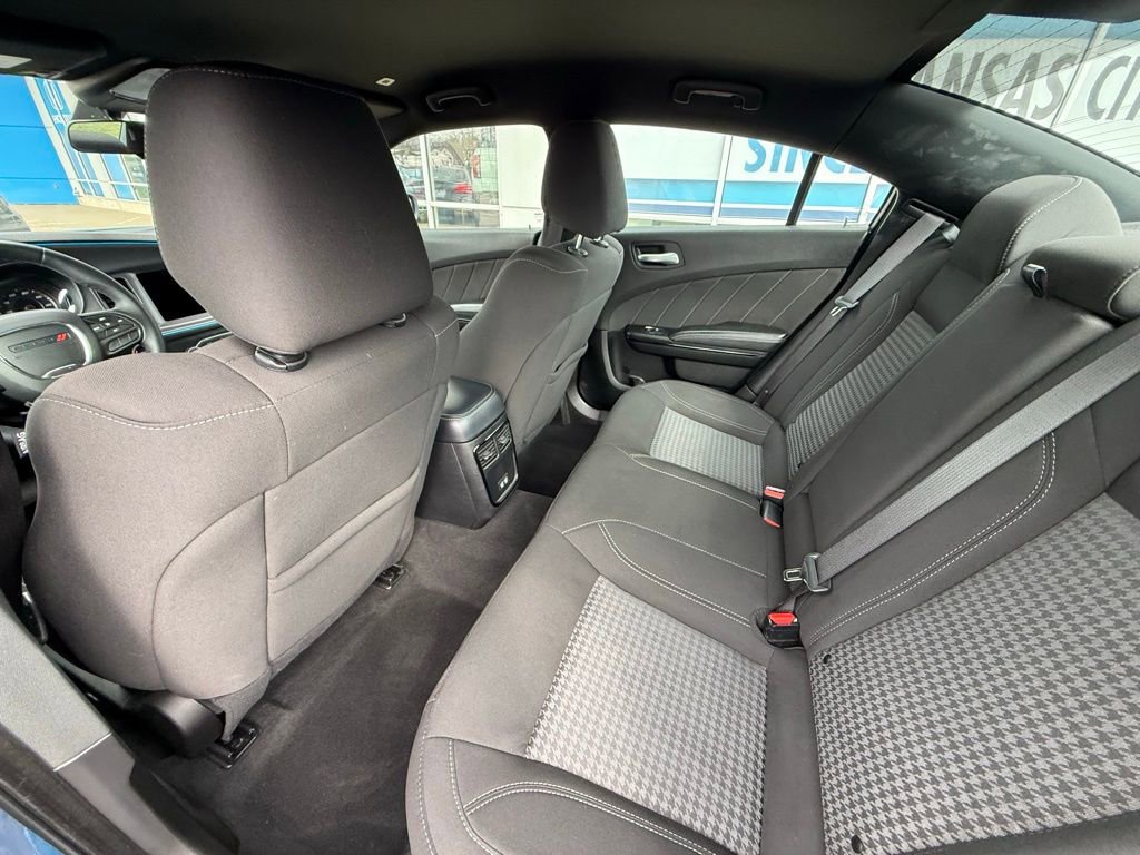 Used 2023 Dodge Charger SXT w/ Blacktop Package image 27