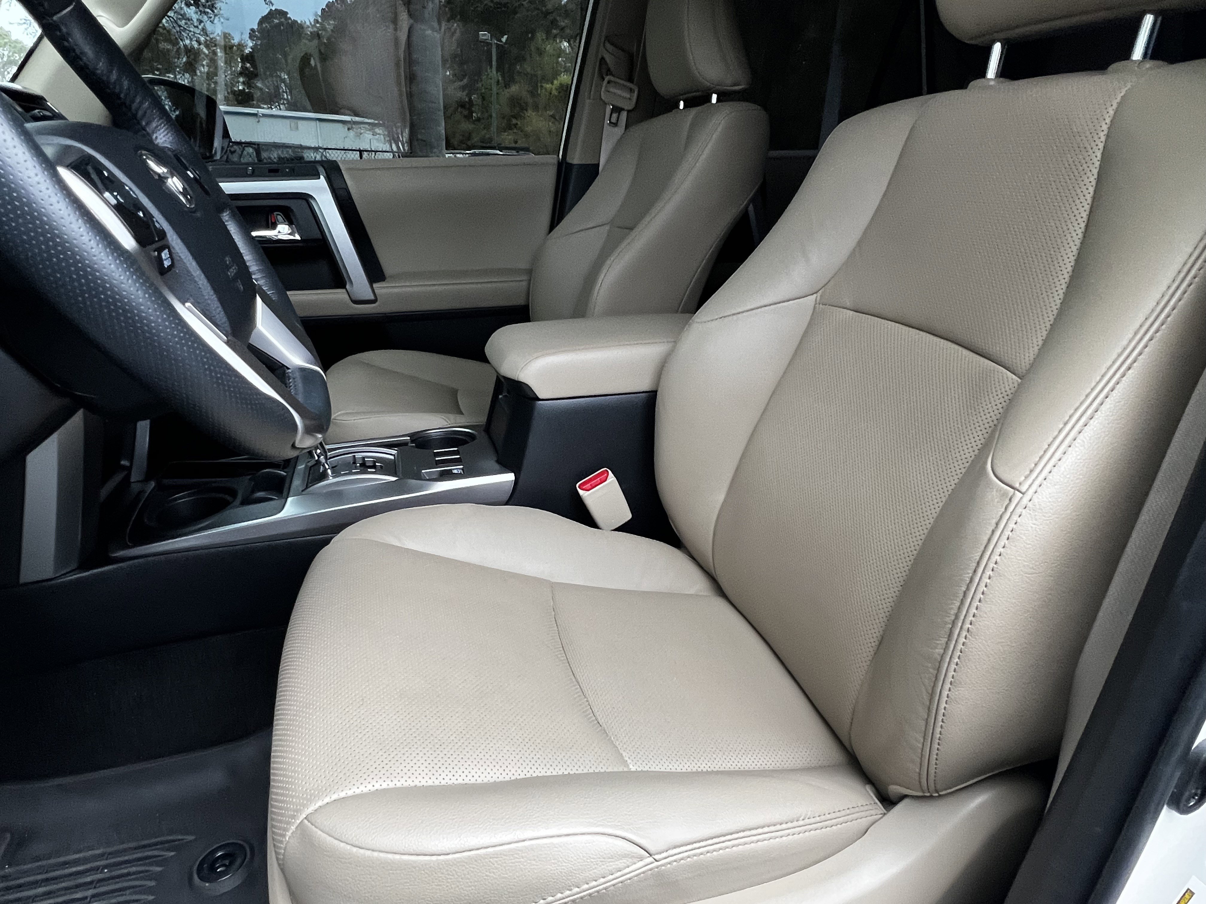 Used 2023 Toyota 4Runner Limited image 17