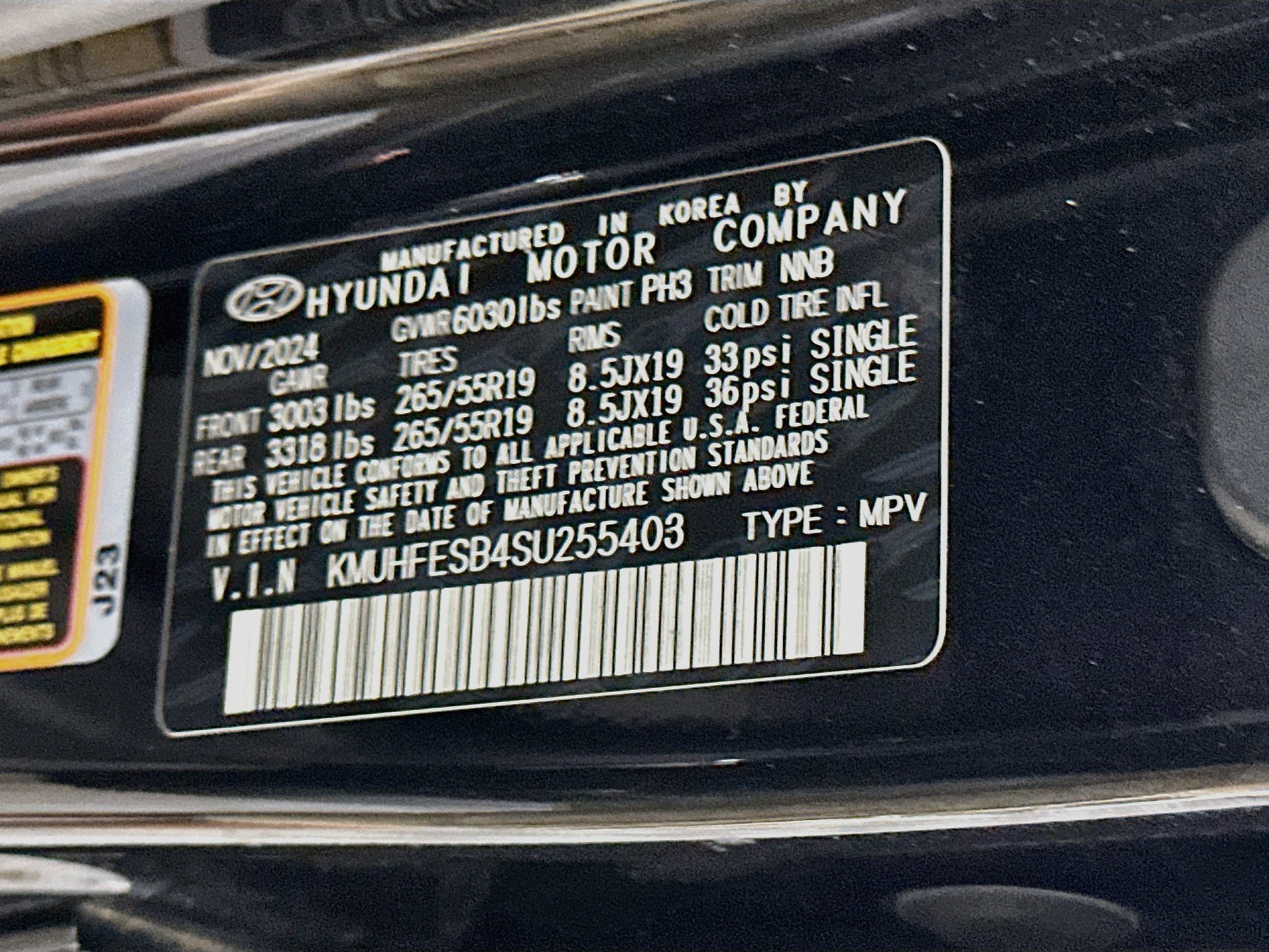 Used 2025 Genesis GV80 2.5T Standard AWD/4WD image 12