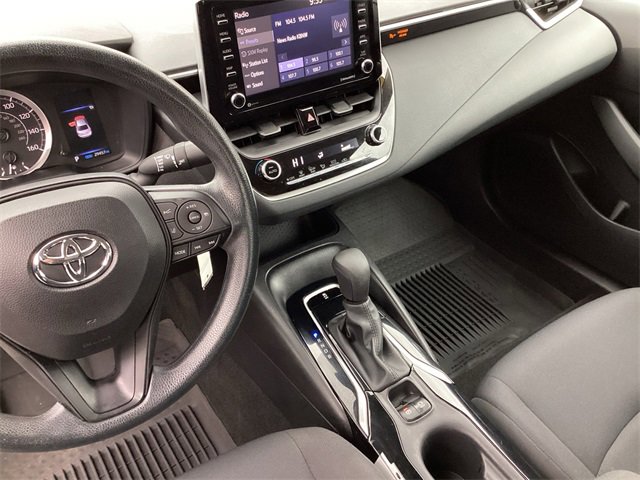 Used 2021 Toyota Corolla LE image 21