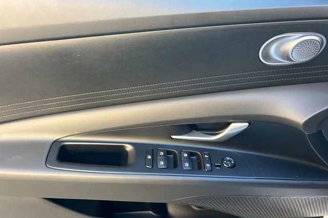 New 2026 Hyundai Elantra SE image 11