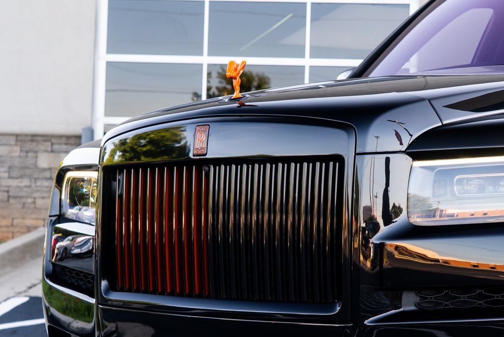 Used 2023 Rolls-Royce Cullinan AWD/4WD image 3