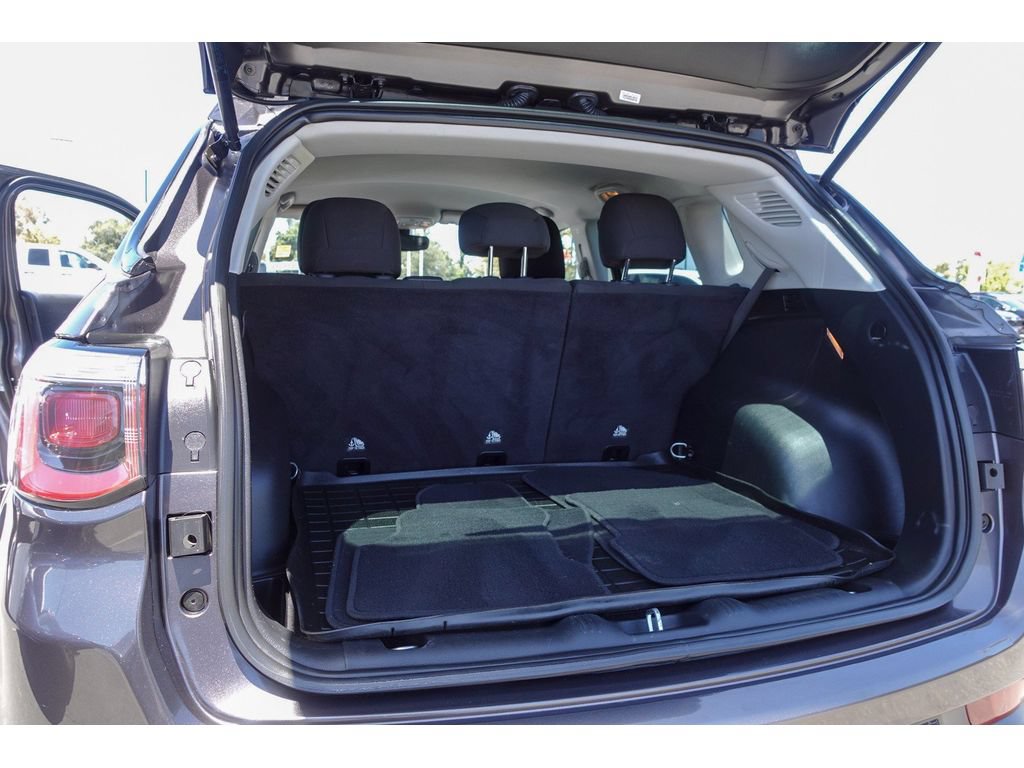 Used 2019 Jeep Compass Sport FWD image 31