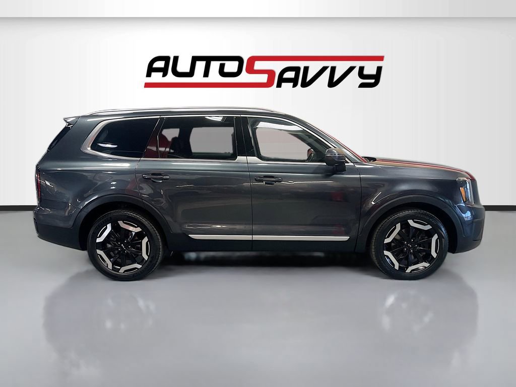Used 2023 Kia Telluride EX AWD/4WD image 8
