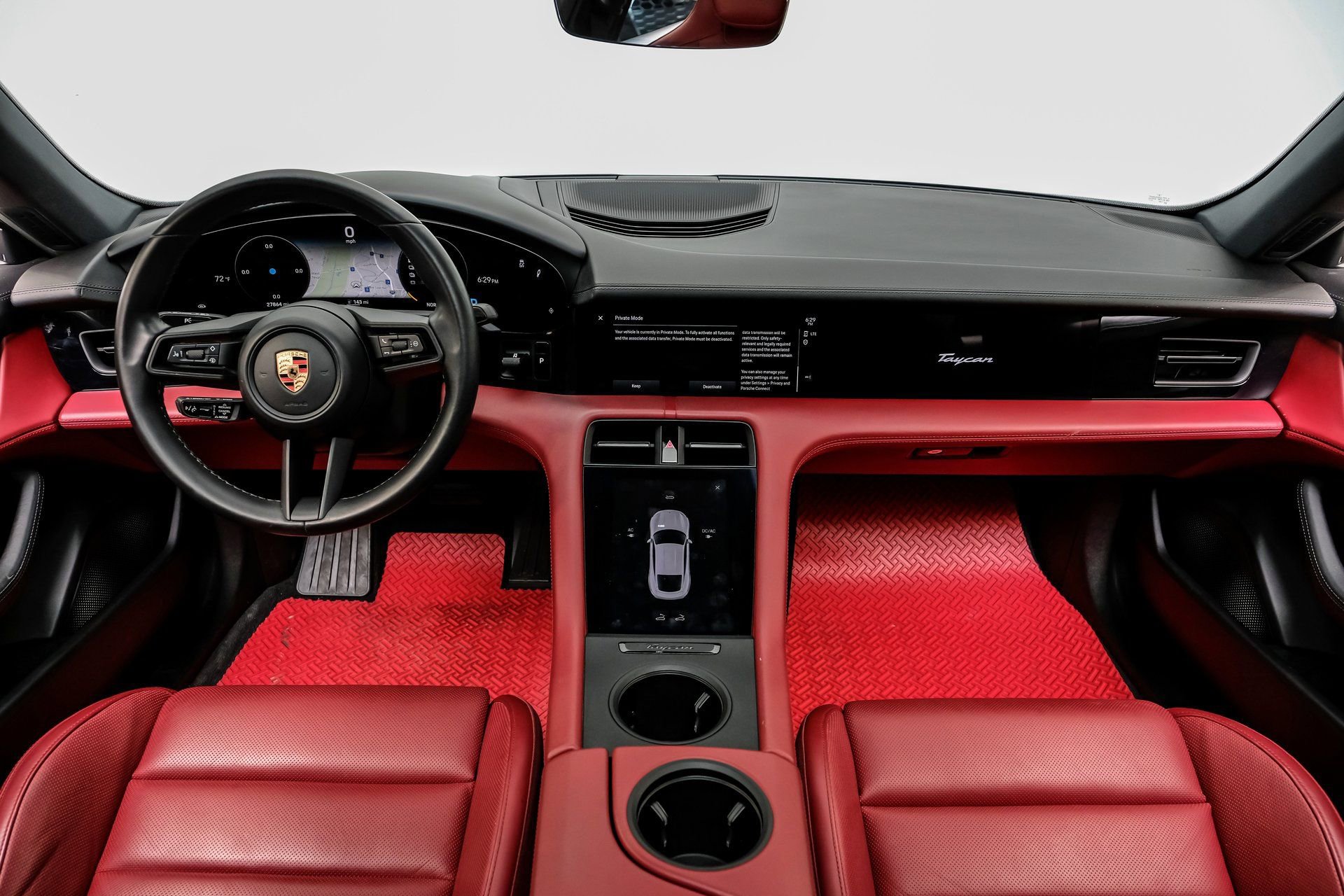 Used 2023 Porsche Taycan image 19