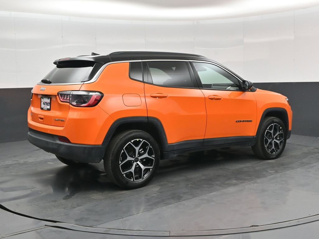 New 2026 Jeep Compass Limited AWD/4WD image 3