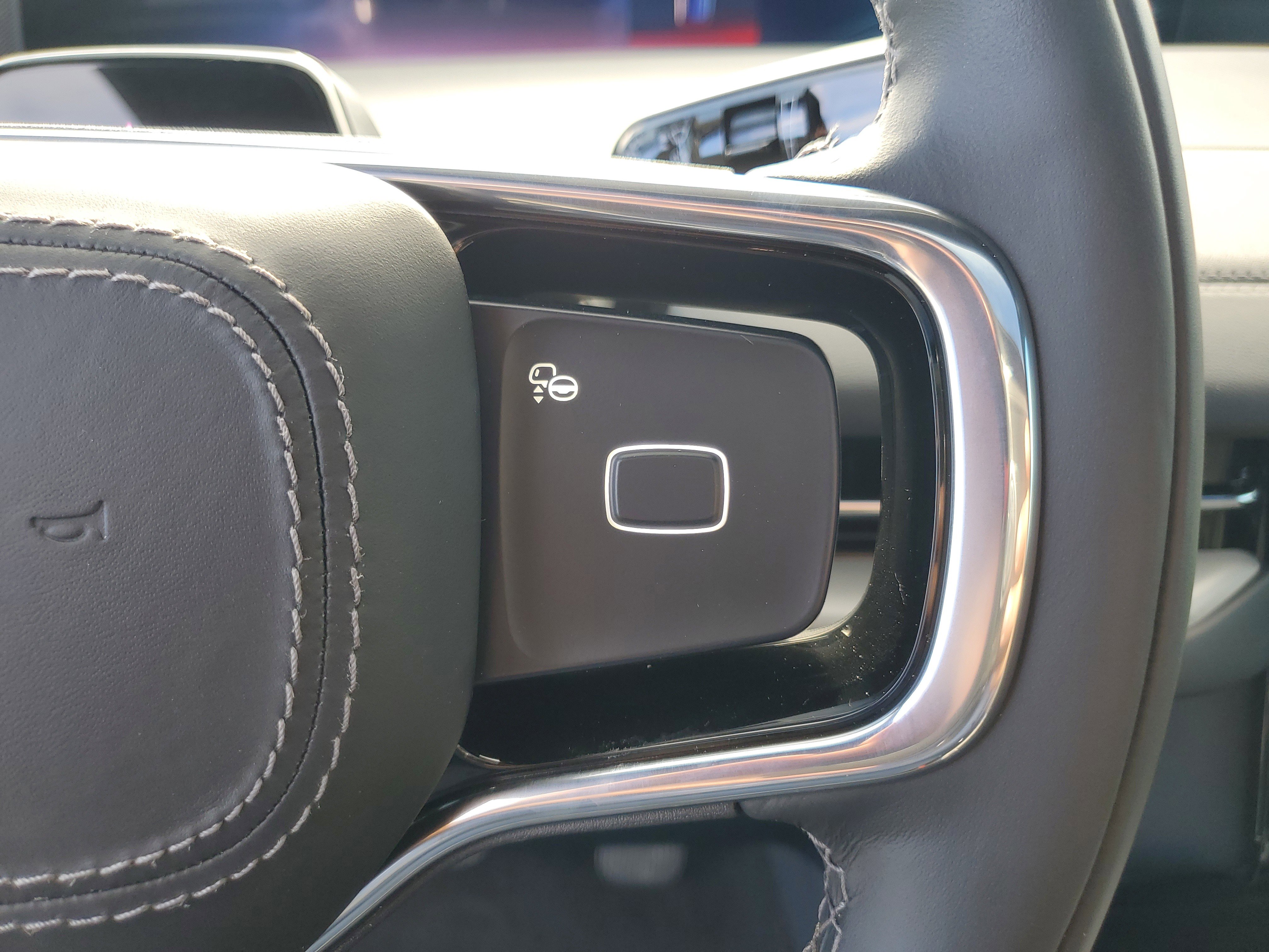 New 2025 Lincoln Navigator L Reserve w/ Jet Appearance Package image 18