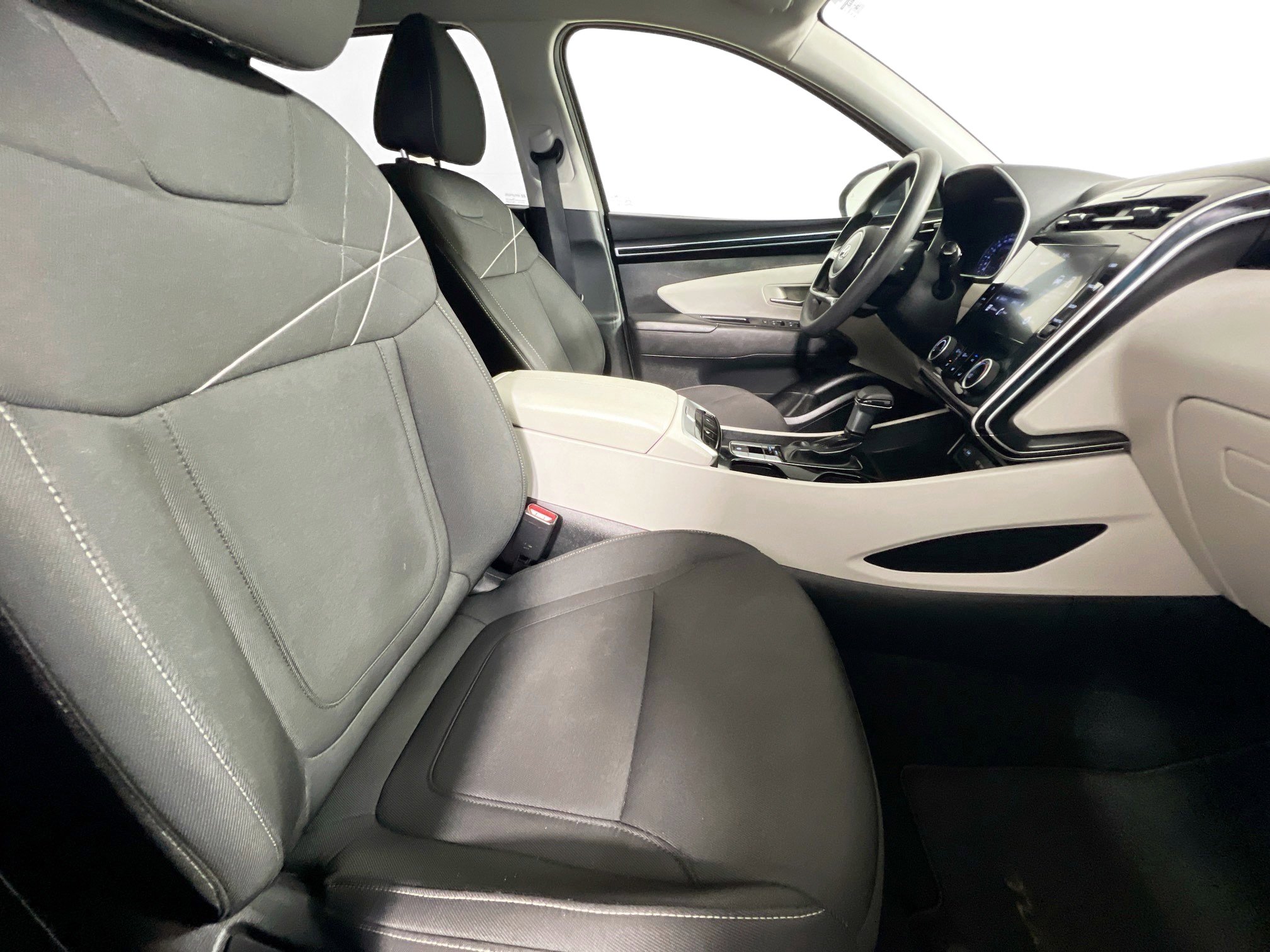 Used 2022 Hyundai Tucson SEL image 31