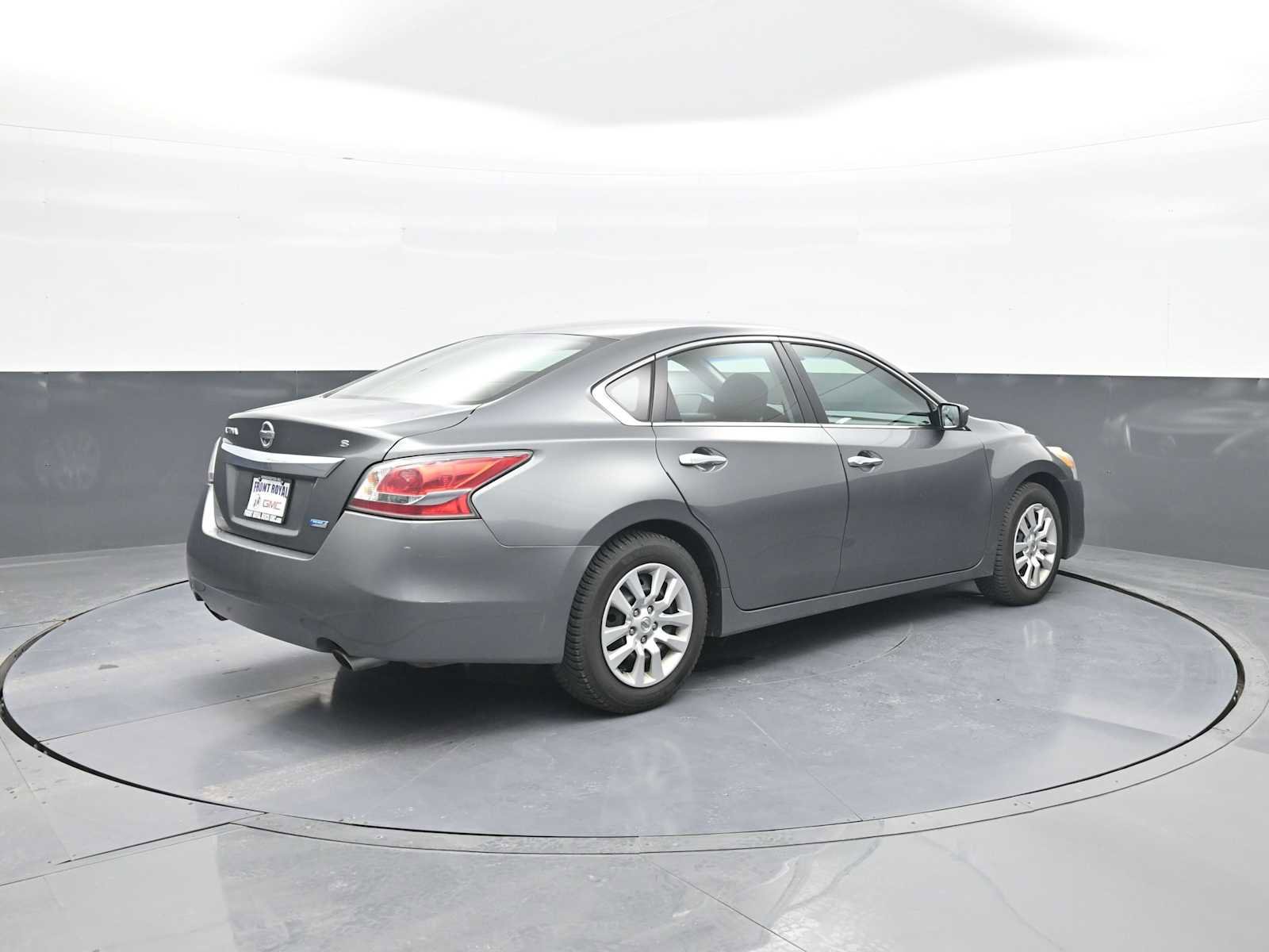 Used 2014 Nissan Altima 2.5 S image 2