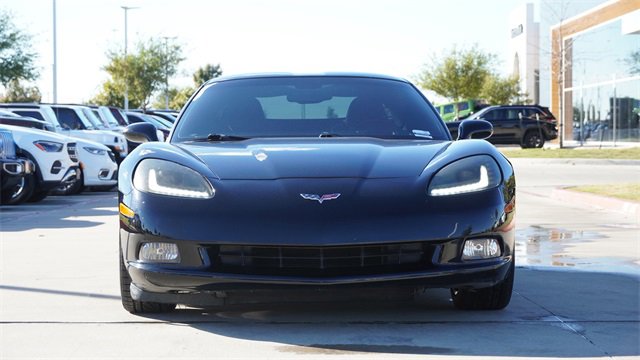 Used 2013 Chevrolet Corvette Base w/ 2LT Preferred Equipment Group image 2