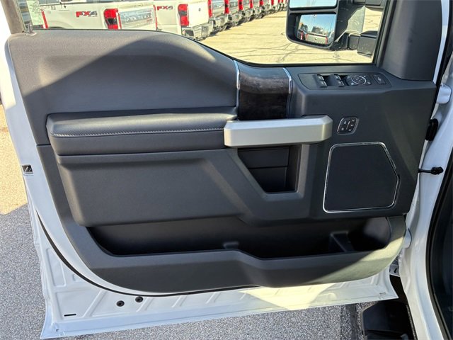 Certified 2022 Ford F350 Lariat w/ Lariat Ultimate Package image 21