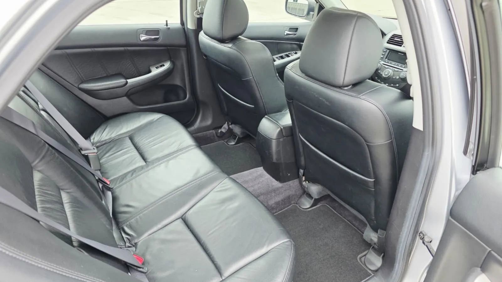 Used 2003 Honda Accord EX image 12