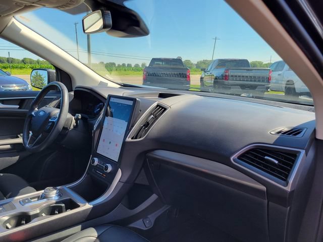 Used 2024 Ford Edge SEL AWD/4WD image 31
