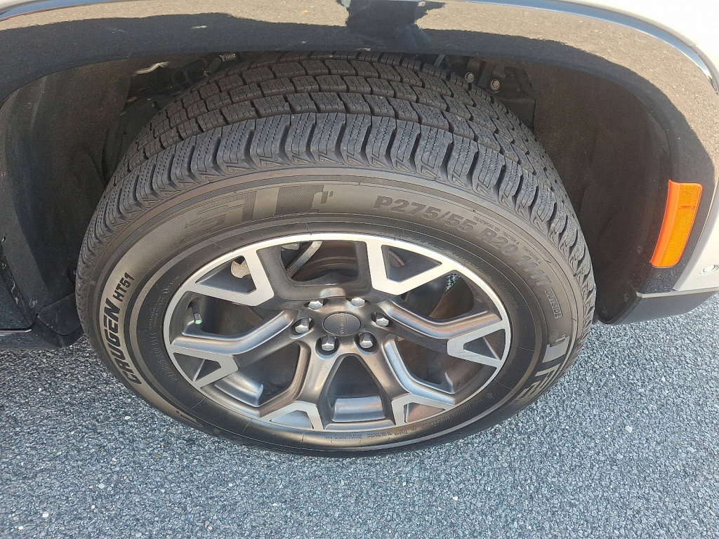 Used 2024 Jeep Wagoneer Series III image 9