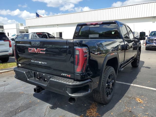 Used 2024 GMC Sierra 2500 AT4 w/ AT4 Premium Plus Package image 4