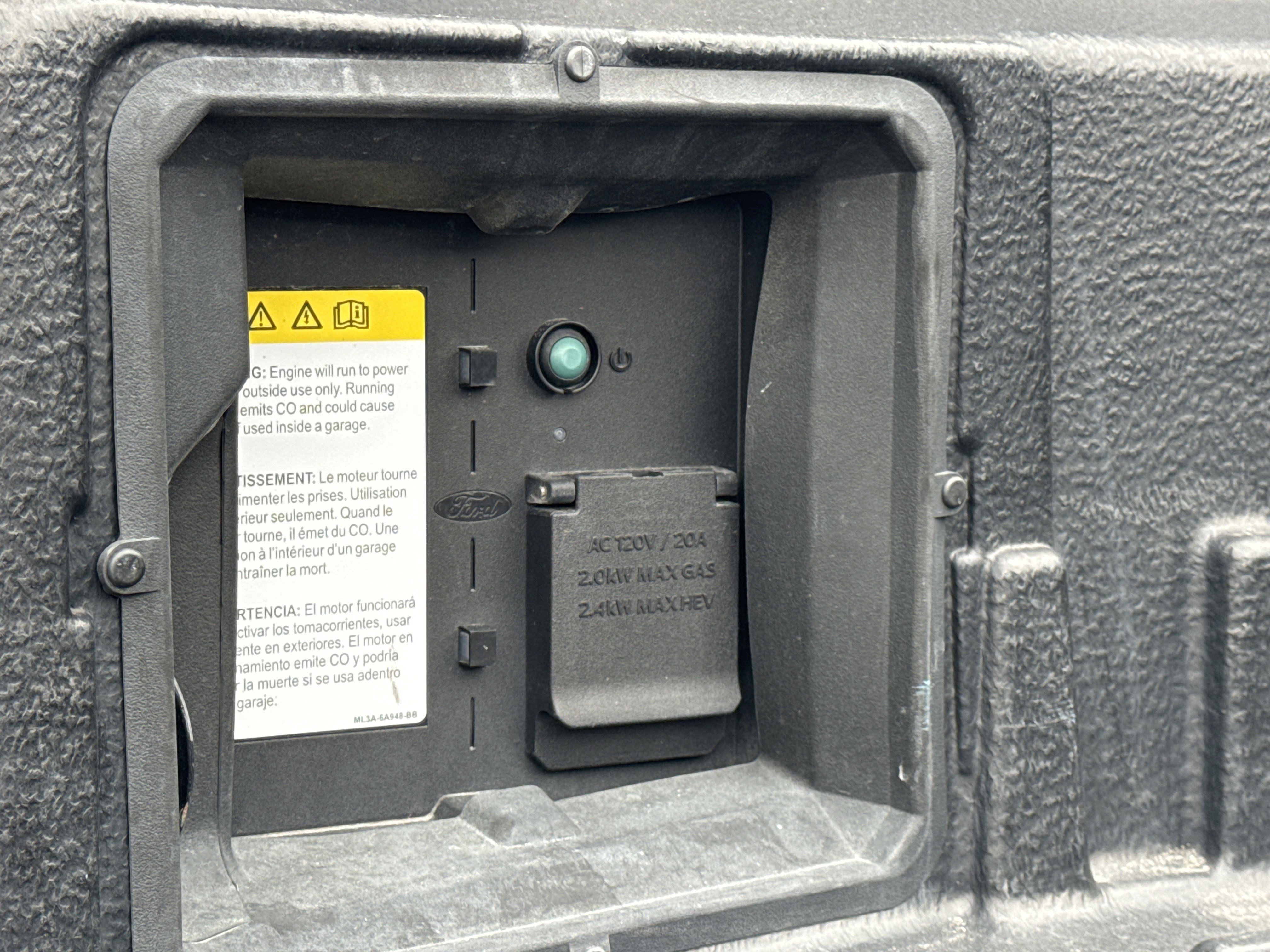 Used 2022 Ford F150 XLT w/ Trailer Tow Package image 7