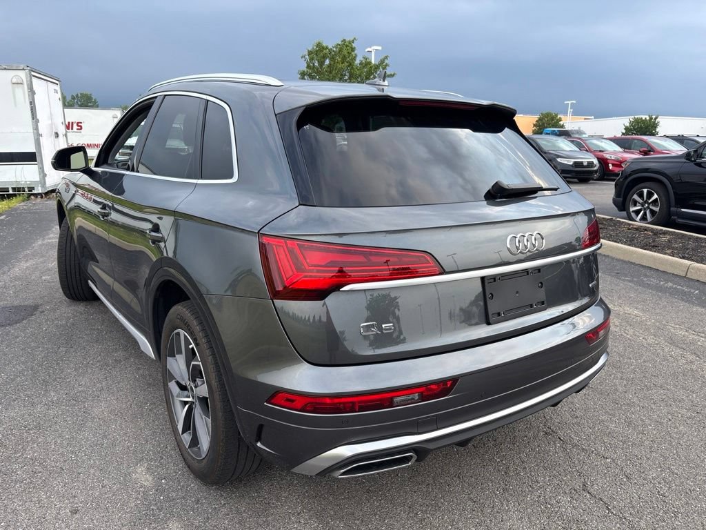 Used 2023 Audi Q5 2.0T Premium w/ Convenience Package AWD/4WD image 7