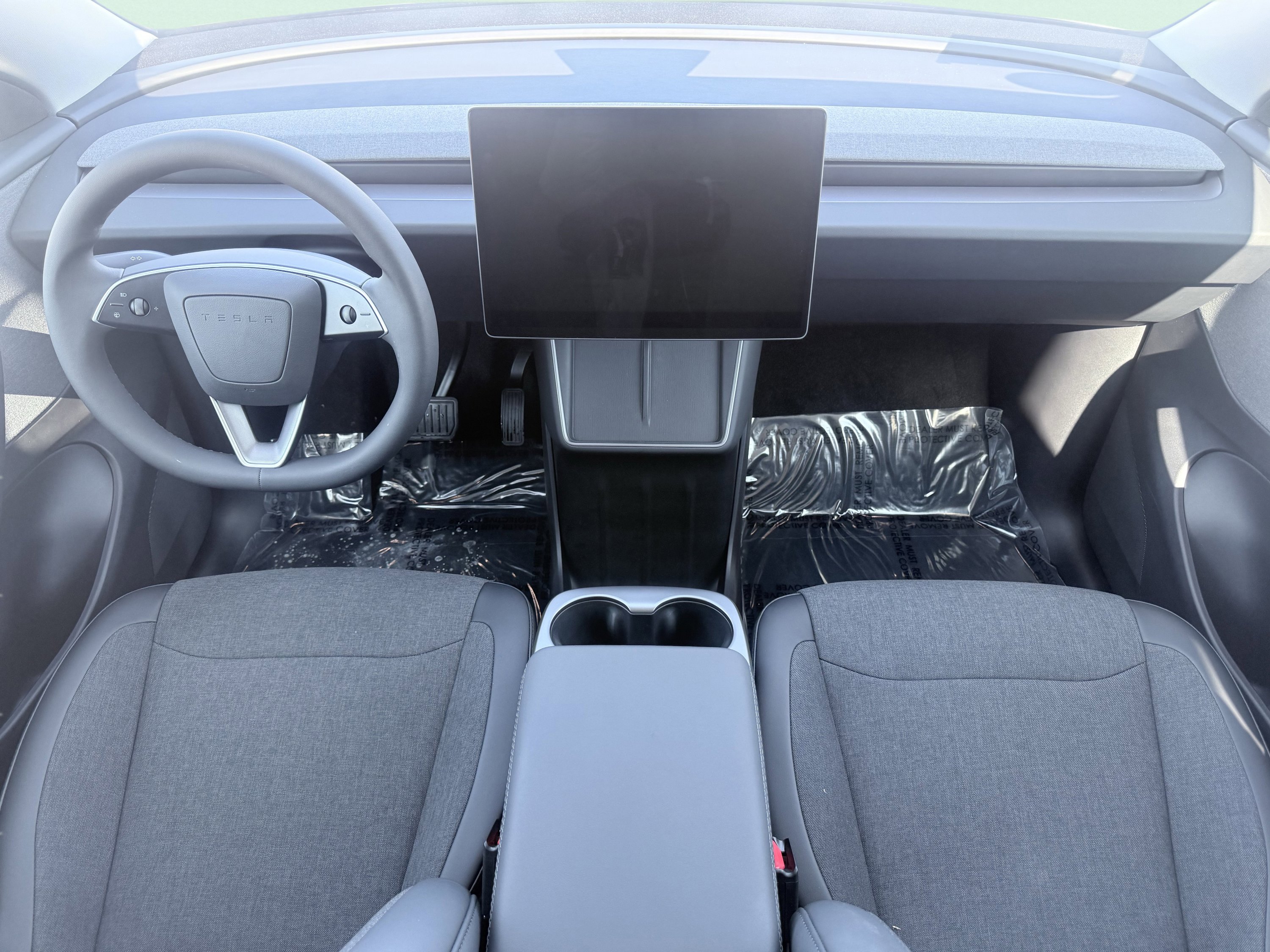 Used 2026 Tesla Model Y 2WD image 2