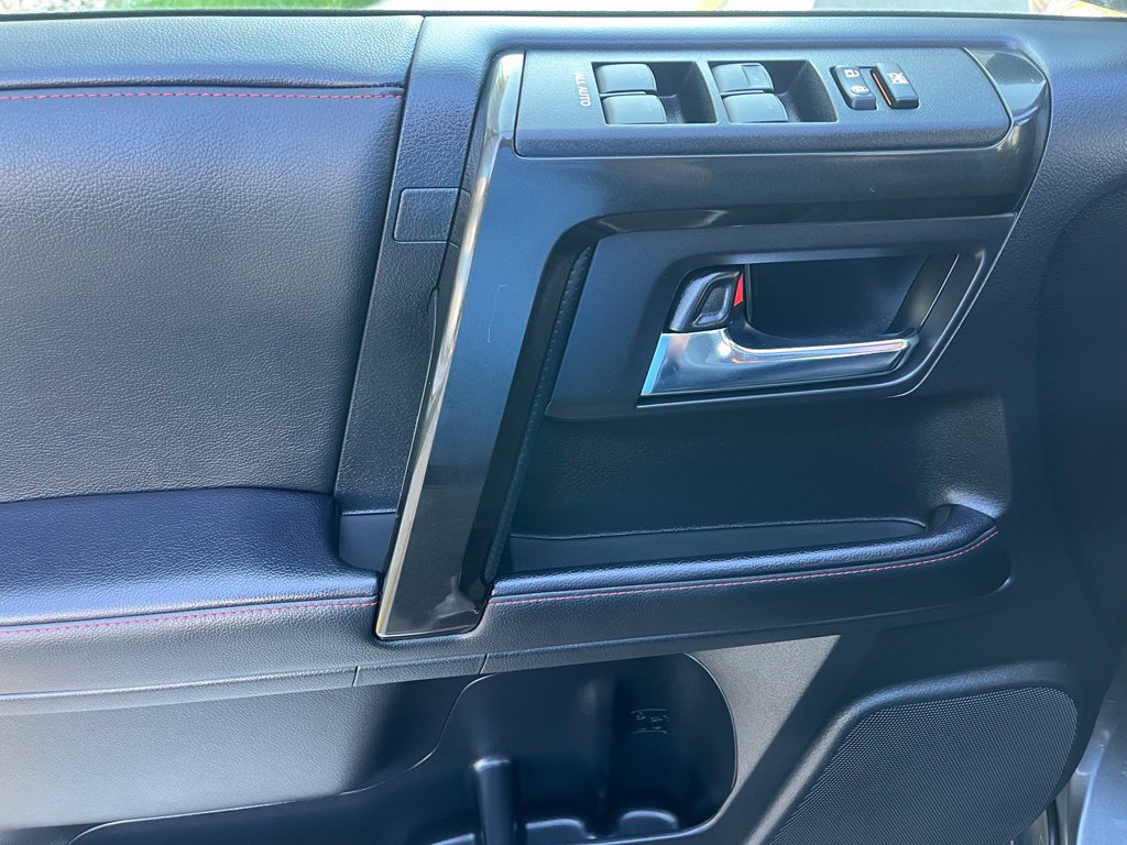 Used 2023 Toyota 4Runner TRD Off-Road Premium w/ Off Road Premium Plus Package AWD/4WD image 40