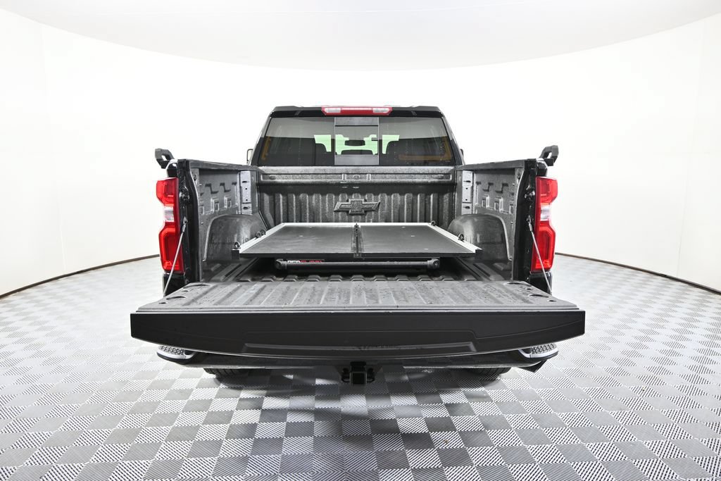 Used 2025 Chevrolet Silverado 1500 RST w/ All Star Edition Plus AWD/4WD image 6
