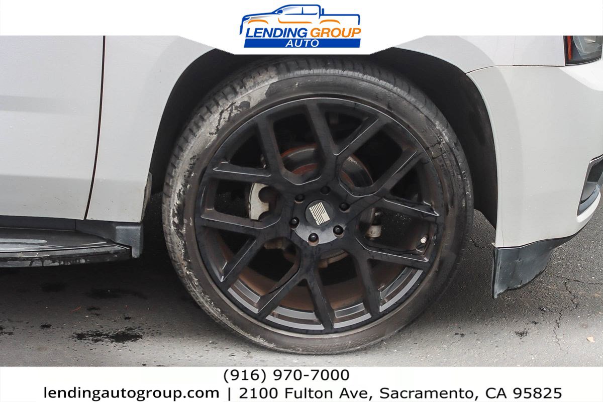 Used 2017 GMC Yukon SLE w/ Convenience Package image 9