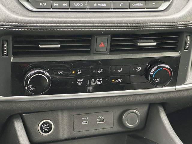 Used 2021 Nissan Rogue S AWD/4WD image 18