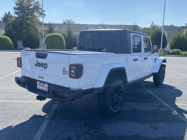 New 2025 Jeep Gladiator Willys image 8