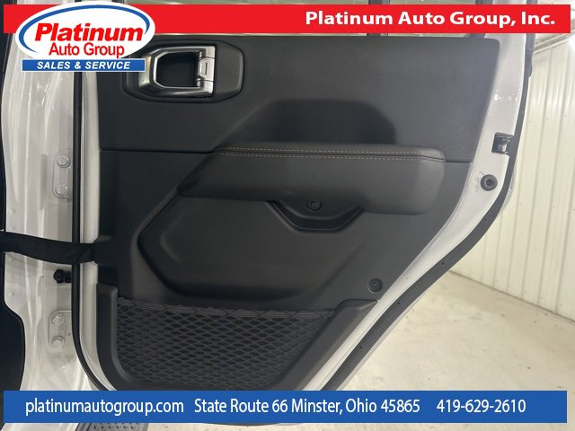 Used 2023 Jeep Gladiator Overland image 48