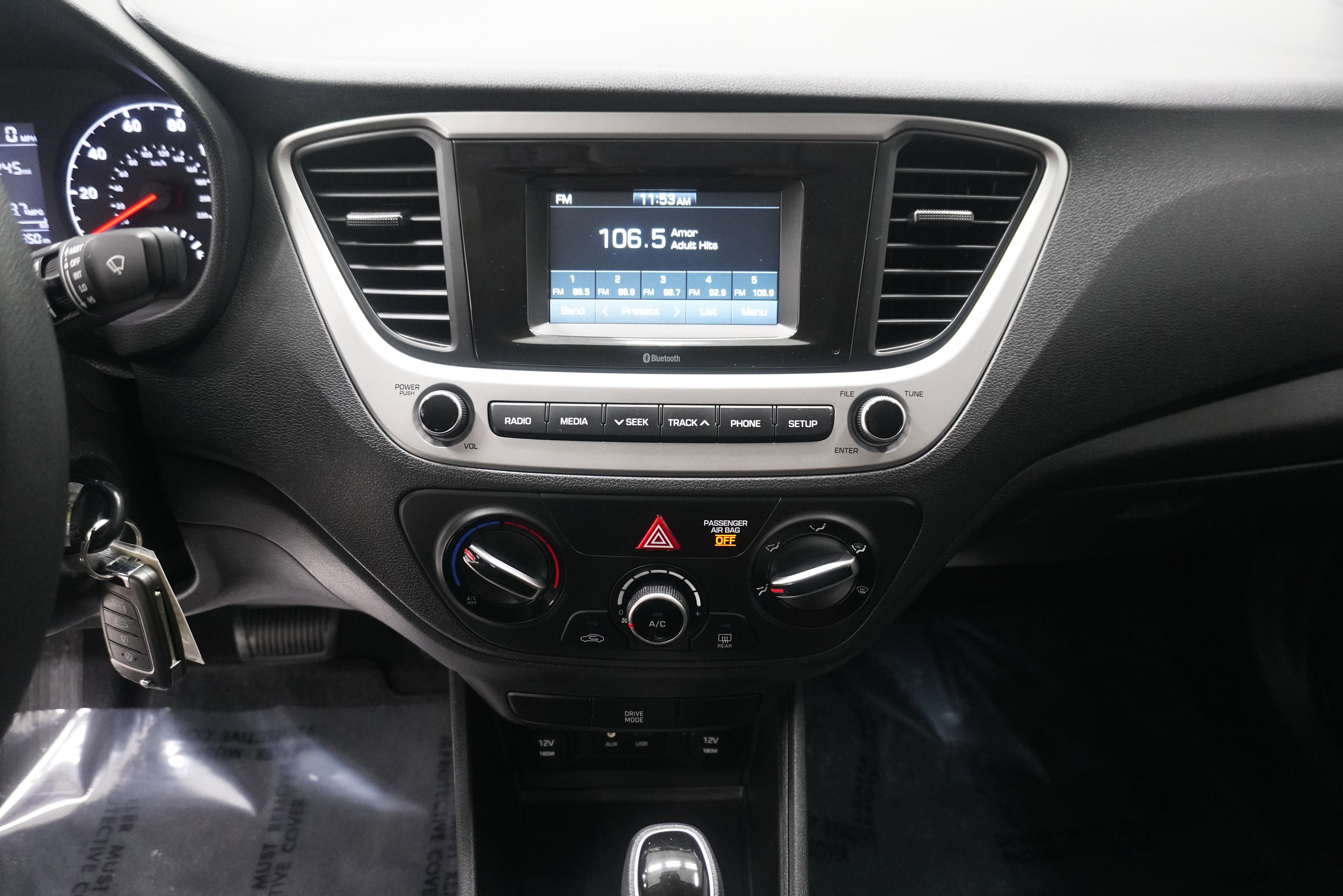 Used 2021 Hyundai Accent SE FWD image 18