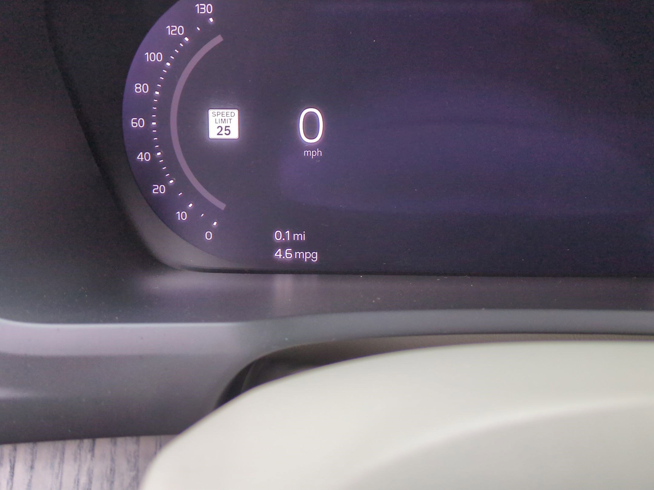 Used 2023 Volvo XC90 B6 Plus w/ Protection Package Premier AWD/4WD image 22