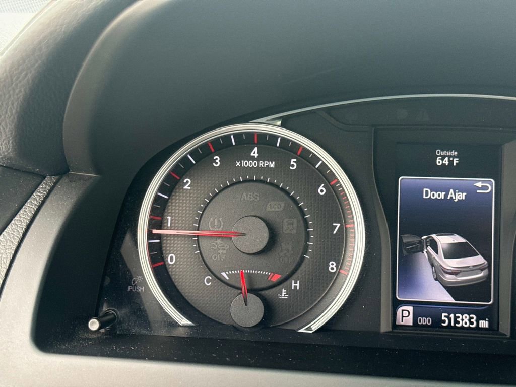 Used 2017 Toyota Camry SE FWD image 23