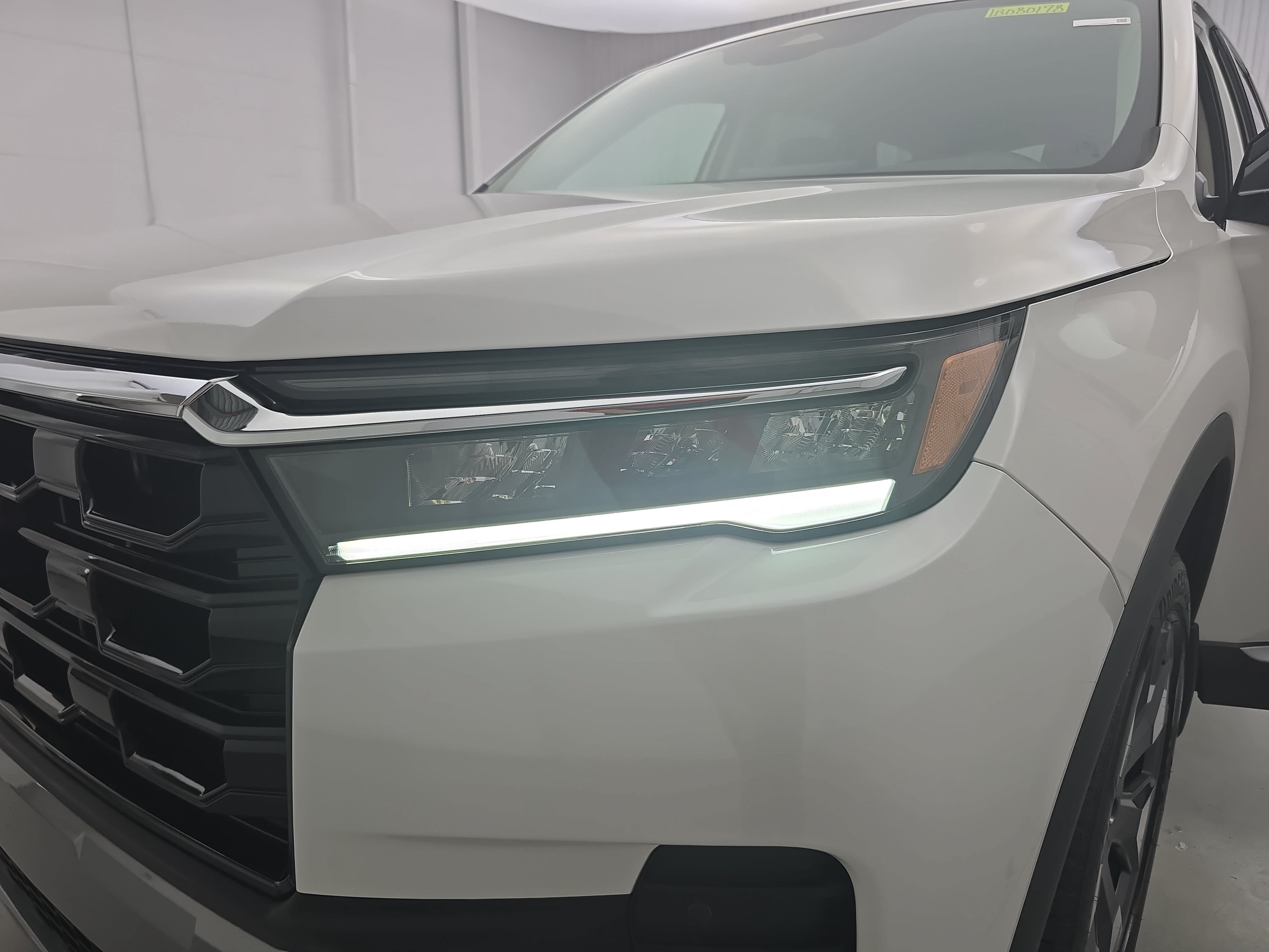 New 2026 Honda Pilot Touring image 32