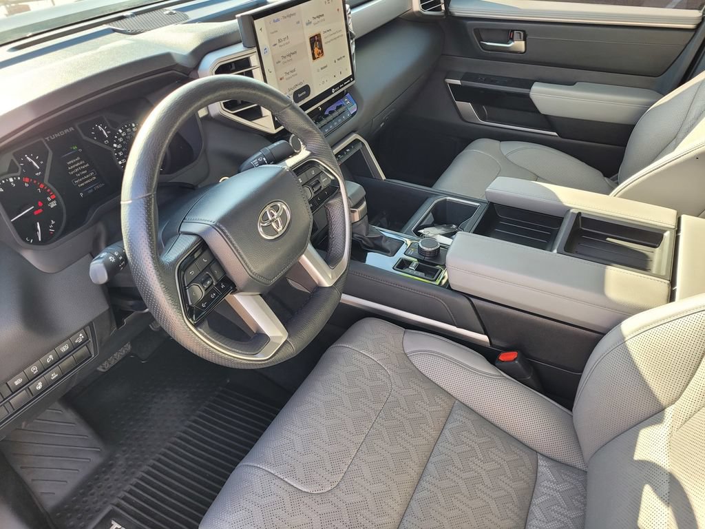 Used 2023 Toyota Tundra Limited AWD/4WD image 9