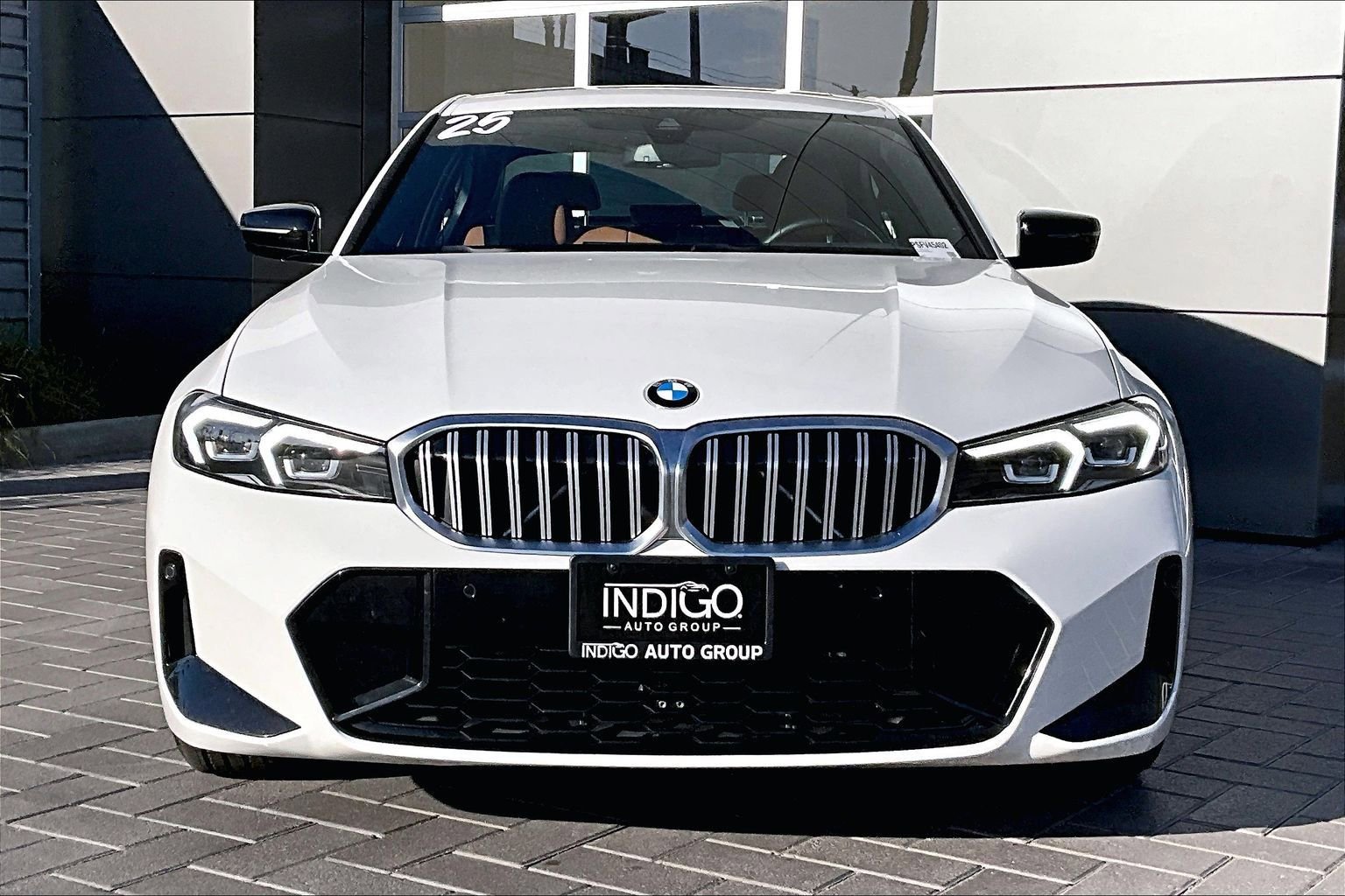 Used 2025 BMW 330i xDrive Sedan image 2