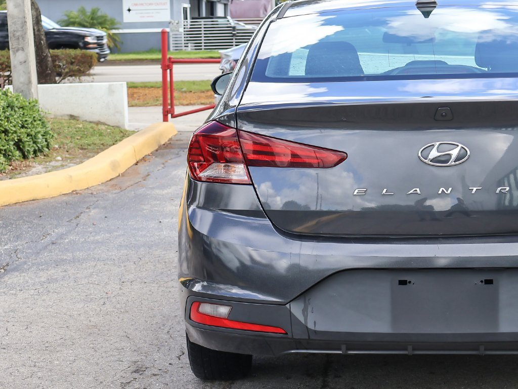 Used 2020 Hyundai Elantra SEL w/ Cargo Package (C1) image 13