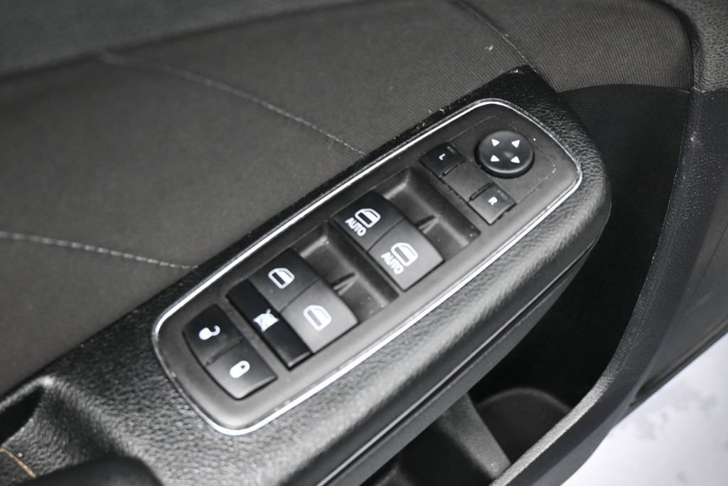 Used 2023 Dodge Charger SXT w/ Blacktop Package RWD image 13