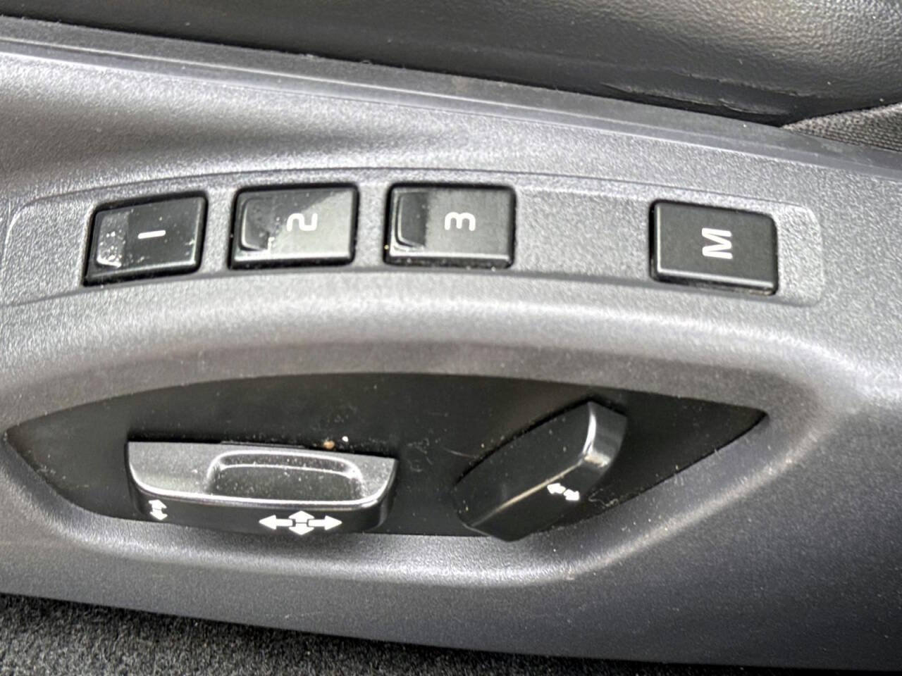 Used 2014 Volvo XC60 3.2 AWD/4WD image 19