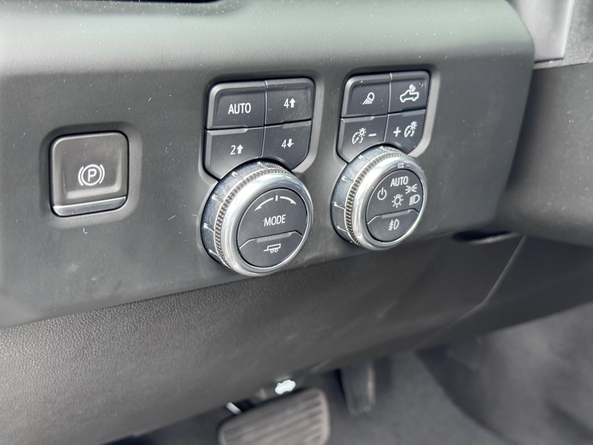 Used 2024 GMC Sierra 1500 Denali image 19