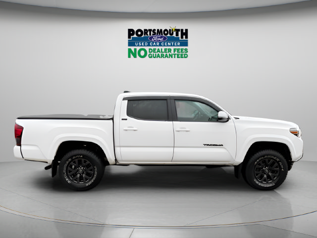 Used 2021 Toyota Tacoma SR5 AWD/4WD image 6