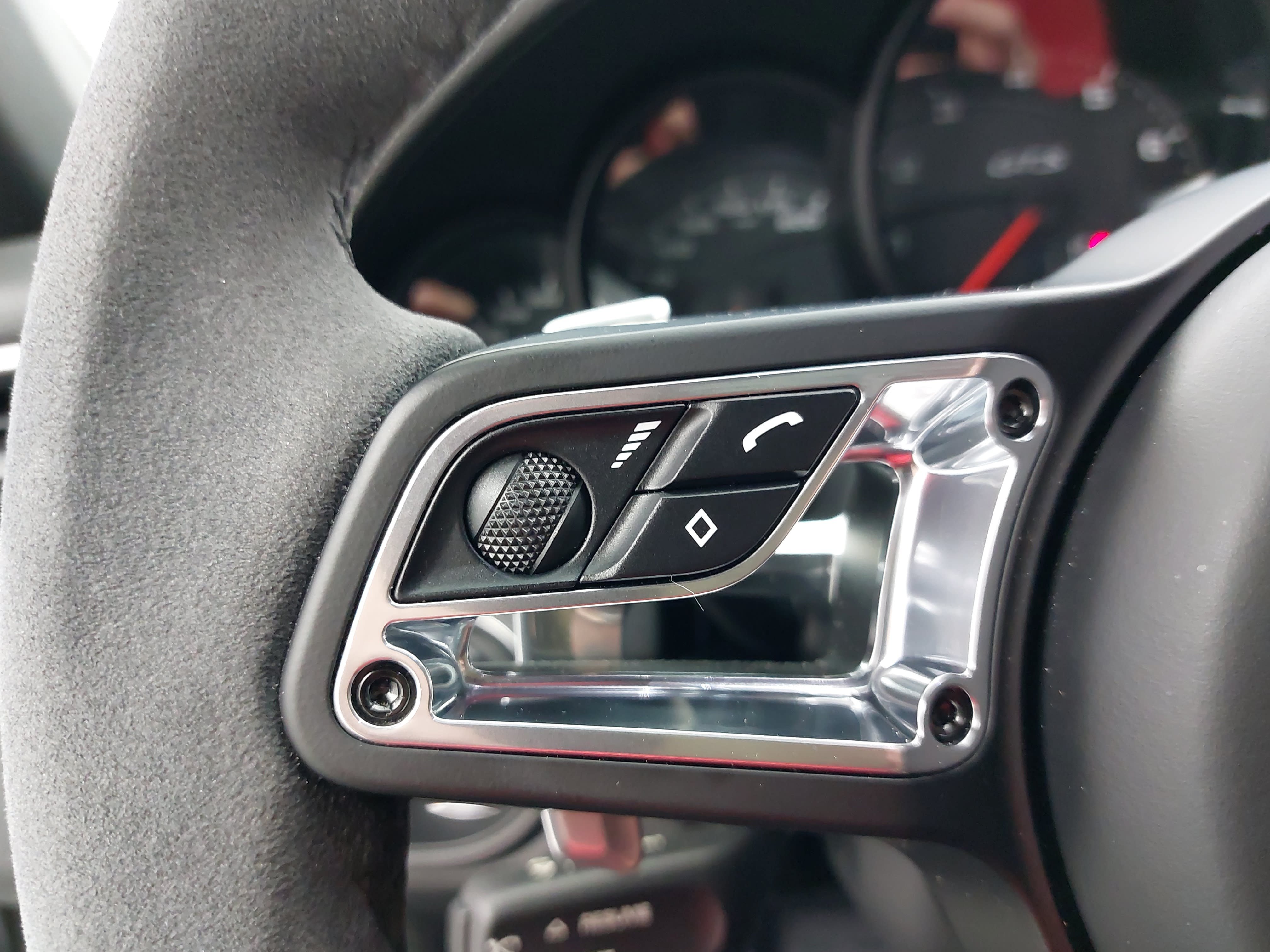 Certified 2019 Porsche 911 Carrera 4 GTS AWD/4WD image 18