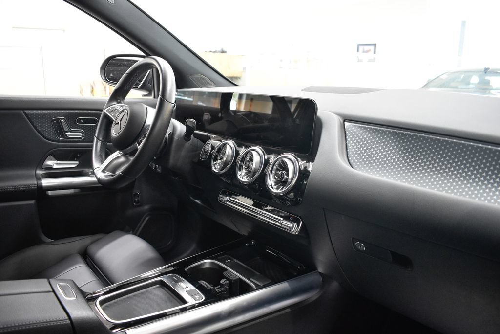 Used 2024 Mercedes-Benz GLA 250 4MATIC image 20