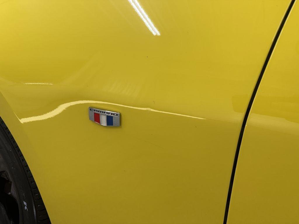 Used 2017 Chevrolet Camaro SS image 8