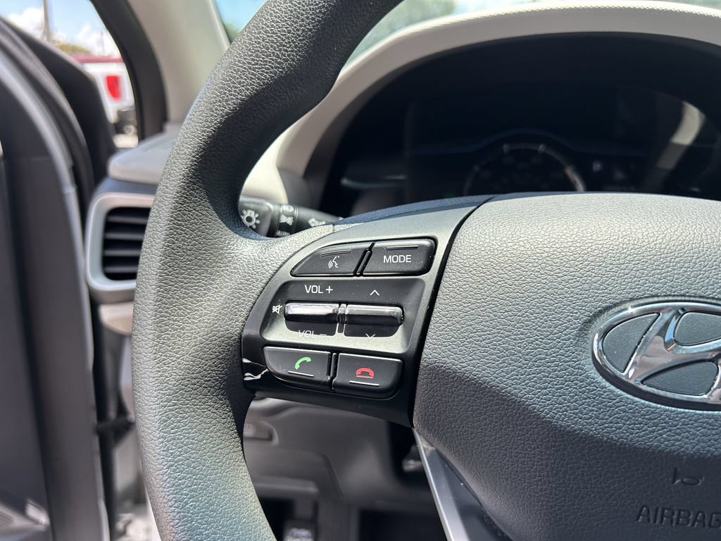 Used 2017 Hyundai Ioniq Blue FWD image 29