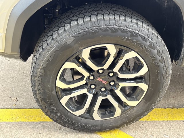 New 2026 GMC Canyon AT4 w/ Technology Plus Package image 12