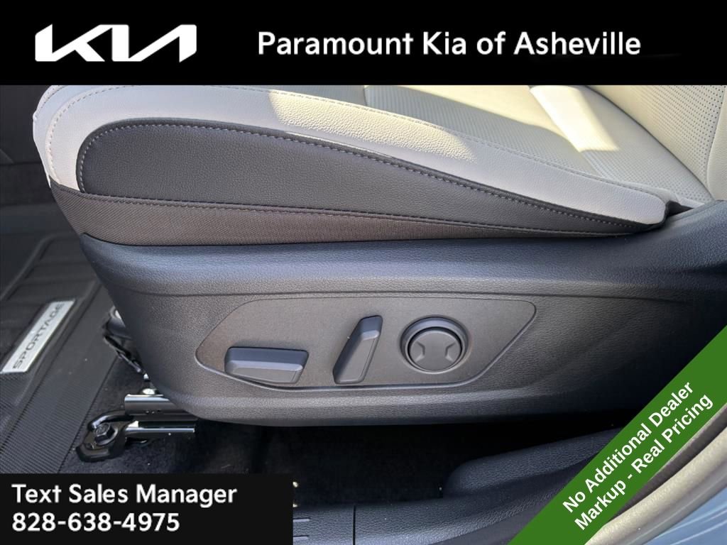 New 2026 Kia Sportage EX image 19
