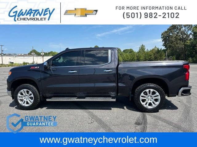 Used 2022 Chevrolet Silverado 1500 LTZ w/ Z71 Off-Road Package AWD/4WD image 8