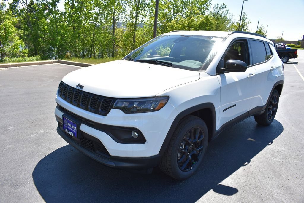 New 2026 Jeep Compass Latitude AWD/4WD image 9