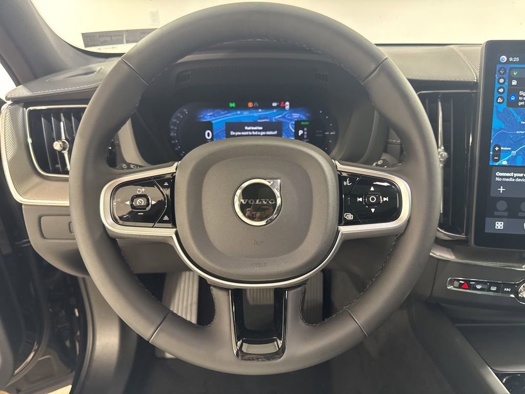 New 2026 Volvo XC60 T8 Ultra w/ Climate Package AWD/4WD image 11